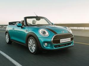 Mini Cooper Cabrio 2016 года (ZA)